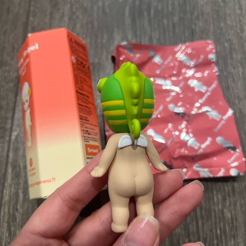 Brand NEW Sonny Angel Animal Series 2 mini figure - chameleon - Picture 4 of 4